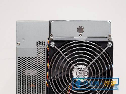 Next-gen GPU mining rig optimized for energy efficiency